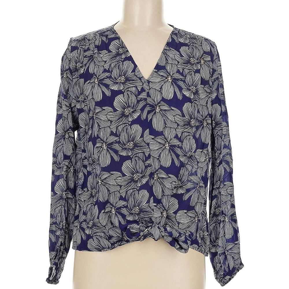 A.P.N.Y. Navy and White Floral V-Neck Long Sleeve Top